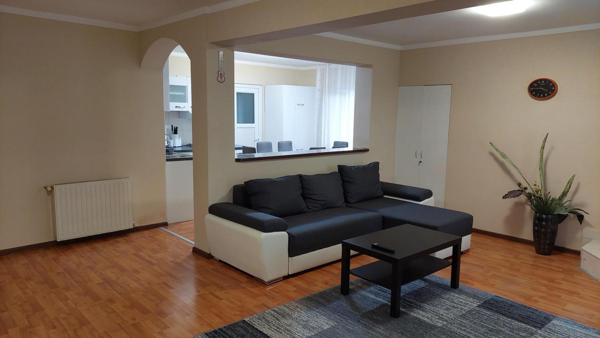 Casa Mario Apartment Oradea Bagian luar foto