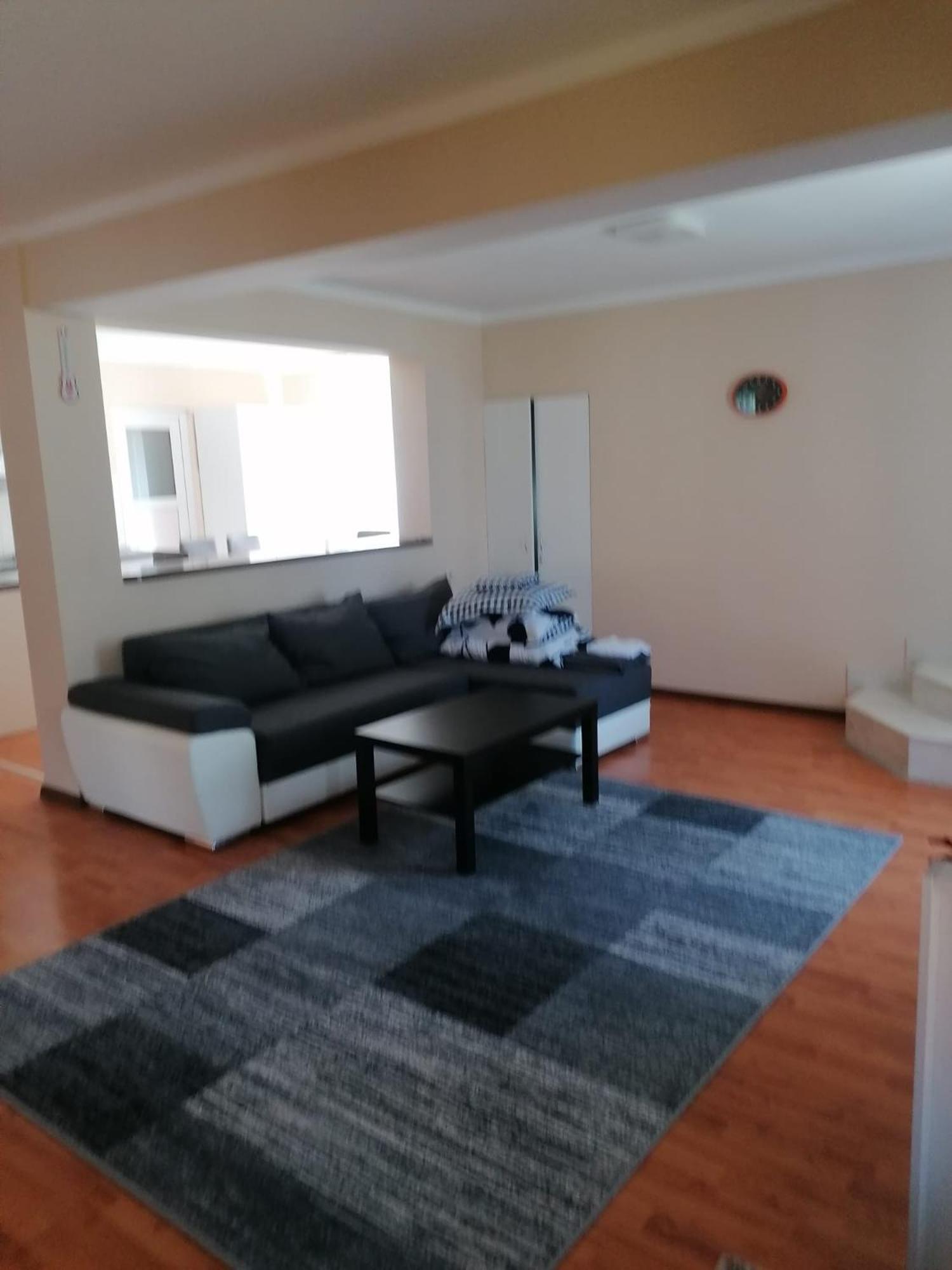 Casa Mario Apartment Oradea Bagian luar foto